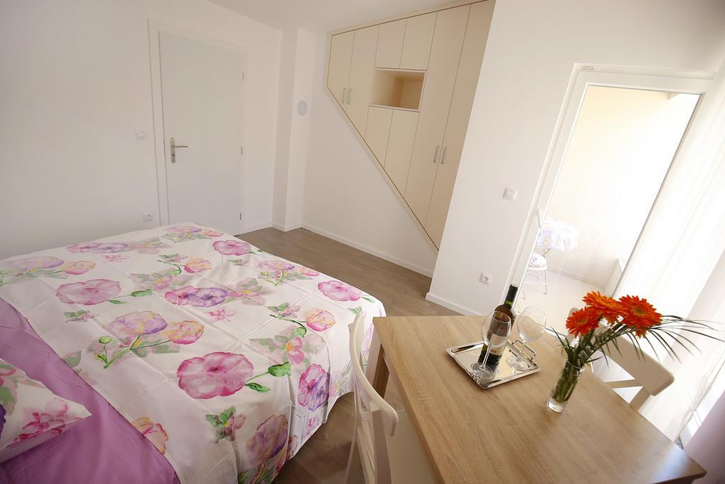 Apartments Agava ザダル エクステリア 写真